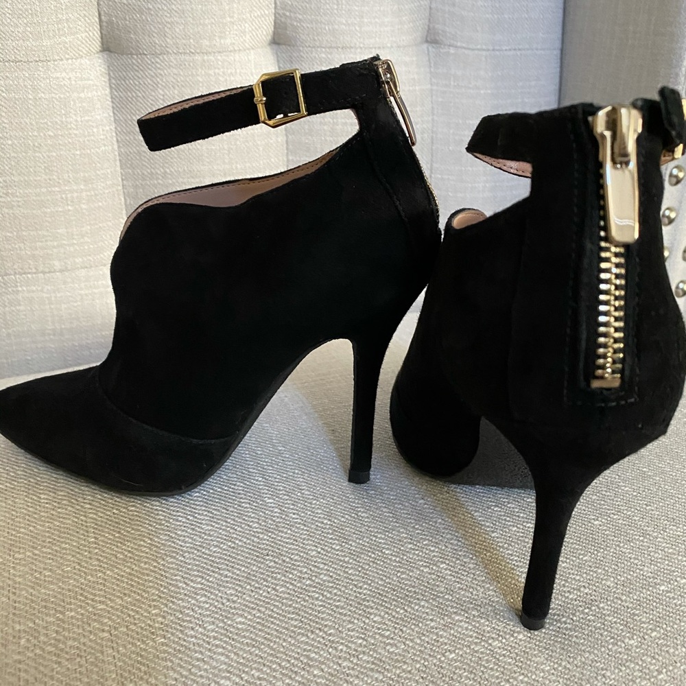 Enzo Angiolini black suede bootie